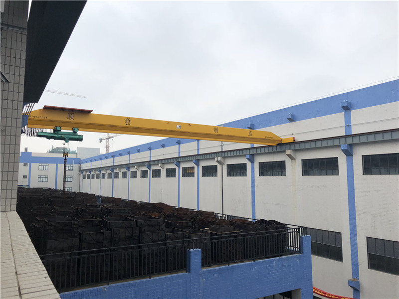LD型電動(dòng)單梁起重機(jī)