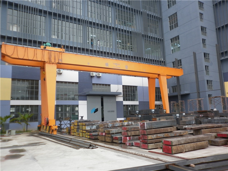 MHS型雙梁門式起重機(jī)